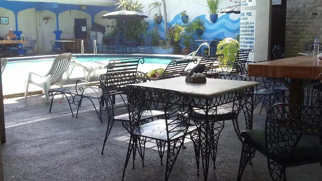 Bluefields Alpha Hotel Angeles