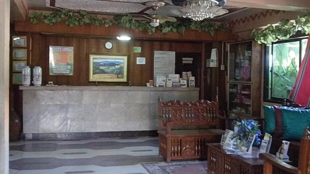 Bluefields Alpha Hotel Angeles 2*,  Philippines